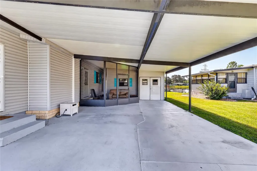 12 N Bobwhite Road Wildwood FL 34785