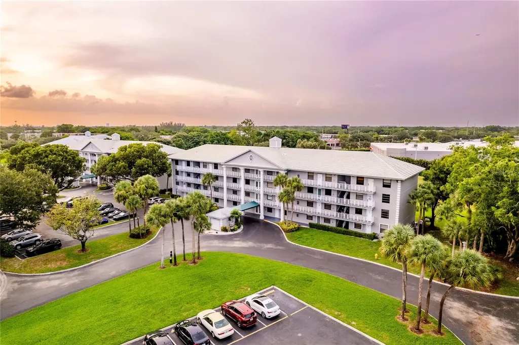 1508 Whitehall Drive Davie FL 33324