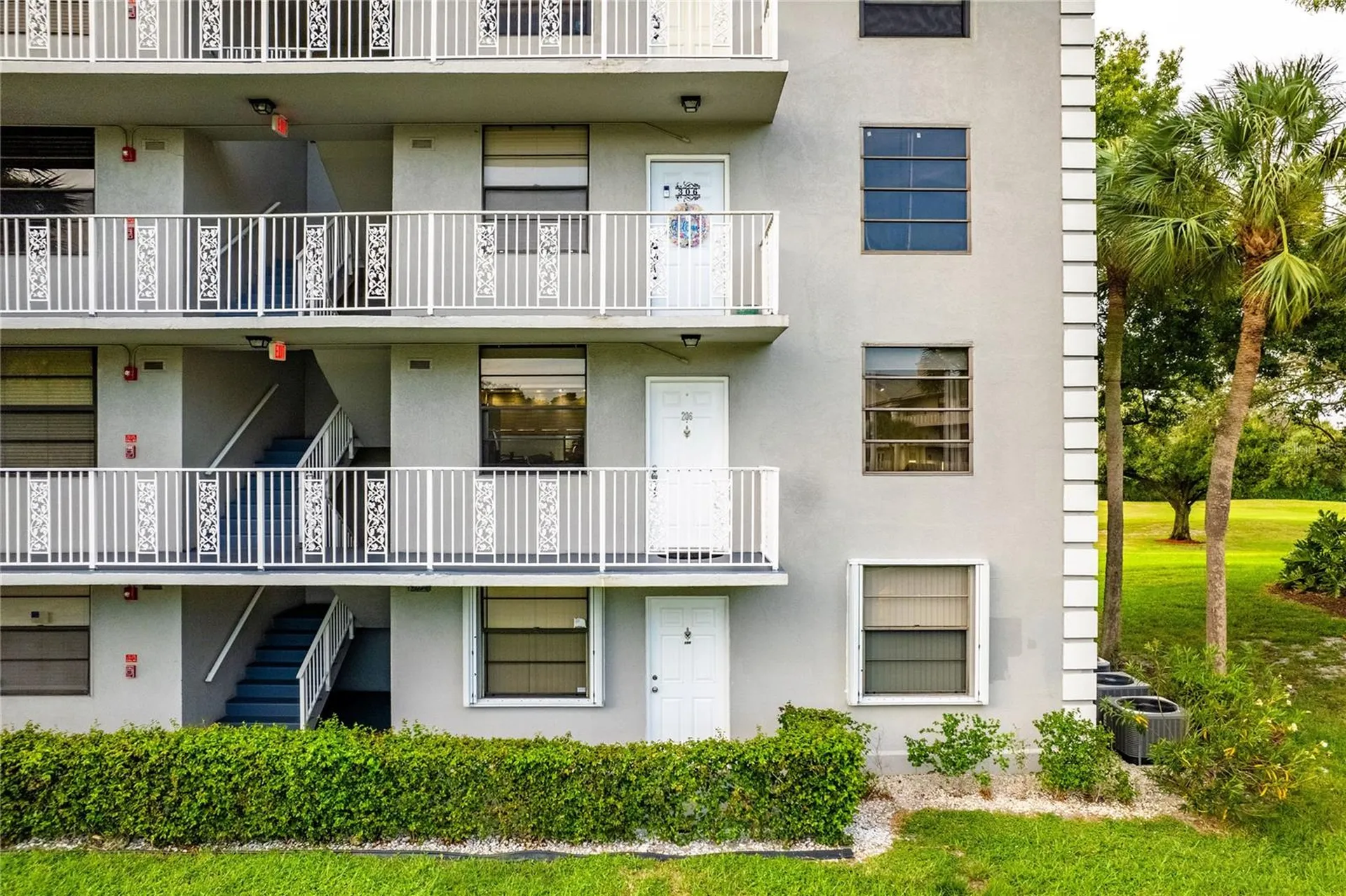 1508 Whitehall Drive Davie FL 33324