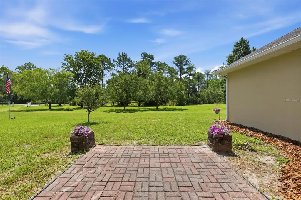 43415 Natchez Street Deland FL 32720