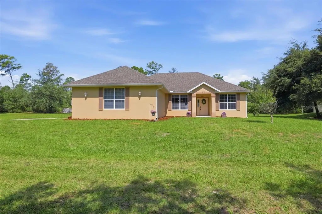 43415 Natchez Street Deland FL 32720