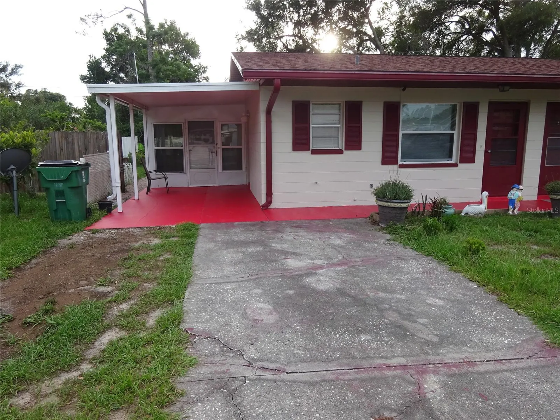 6141 10th Street Zephyrhills FL 33542