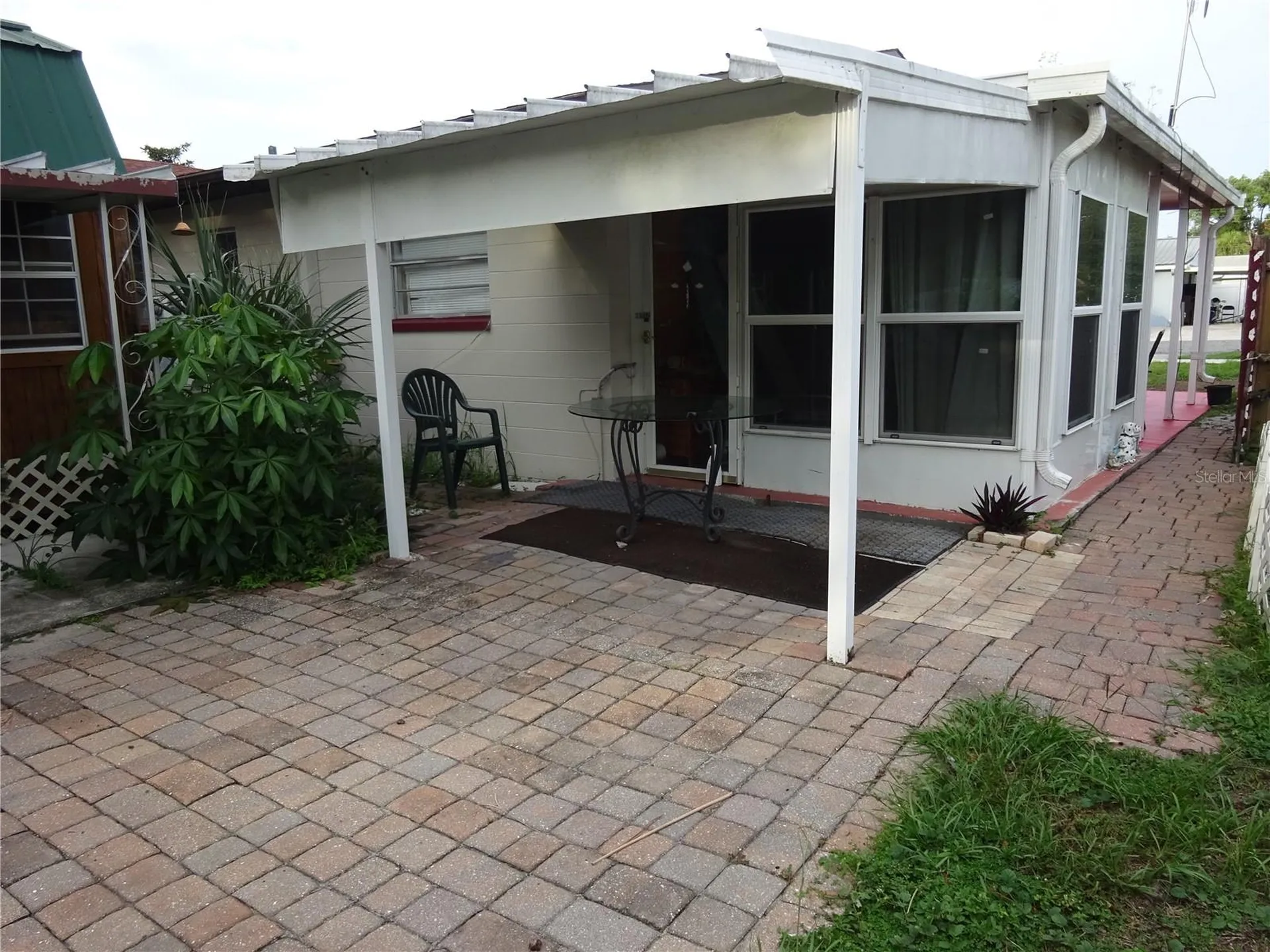 6141 10th Street Zephyrhills FL 33542