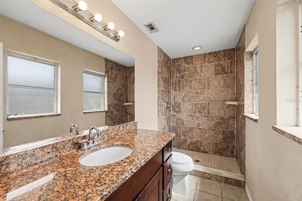 11428 75th Avenue Seminole FL 33772