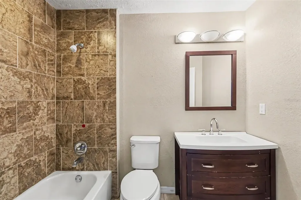11428 75th Avenue Seminole FL 33772