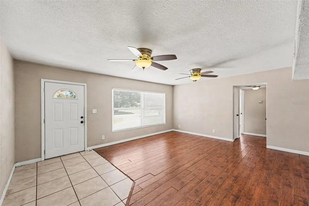 11428 75th Avenue Seminole FL 33772