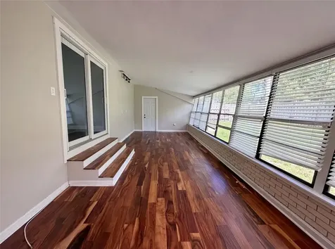 1521 W River Shore Way Tampa FL 33603
