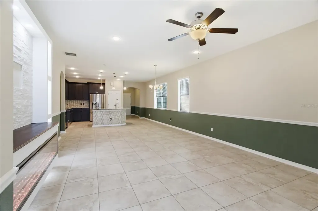 4738 Woods Landing Lane Tampa FL 33619