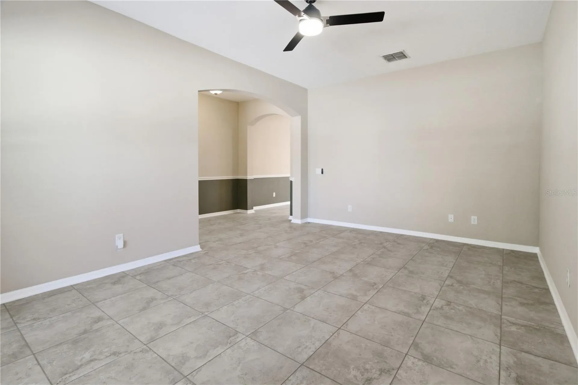 4738 Woods Landing Lane Tampa FL 33619
