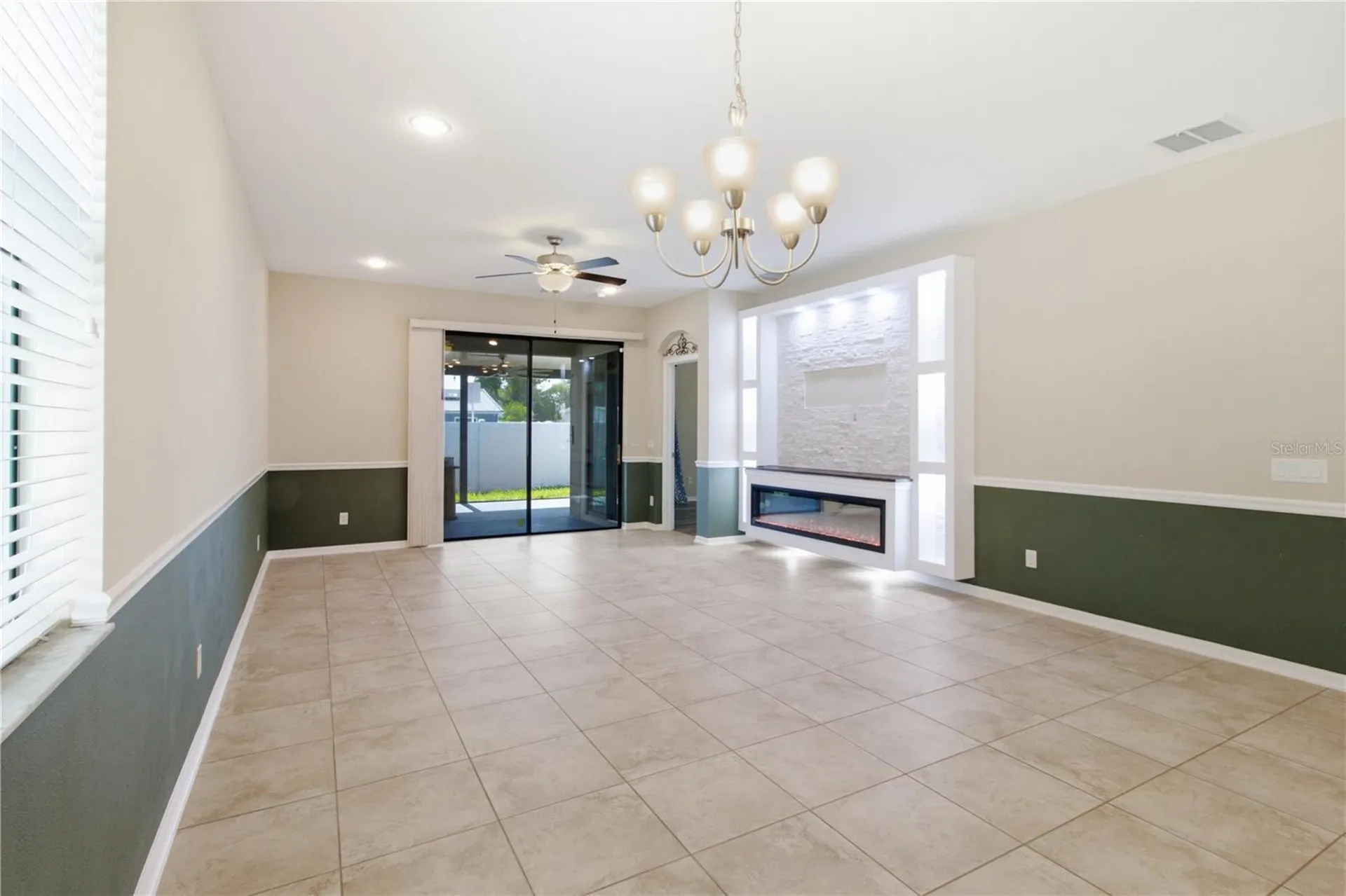 4738 Woods Landing Lane Tampa FL 33619