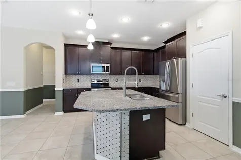 4738 Woods Landing Lane Tampa FL 33619