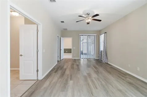4738 Woods Landing Lane Tampa FL 33619