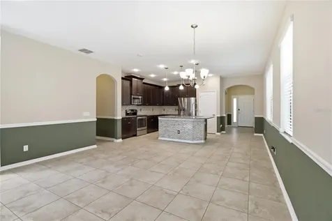 4738 Woods Landing Lane Tampa FL 33619