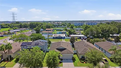 4738 Woods Landing Lane Tampa FL 33619