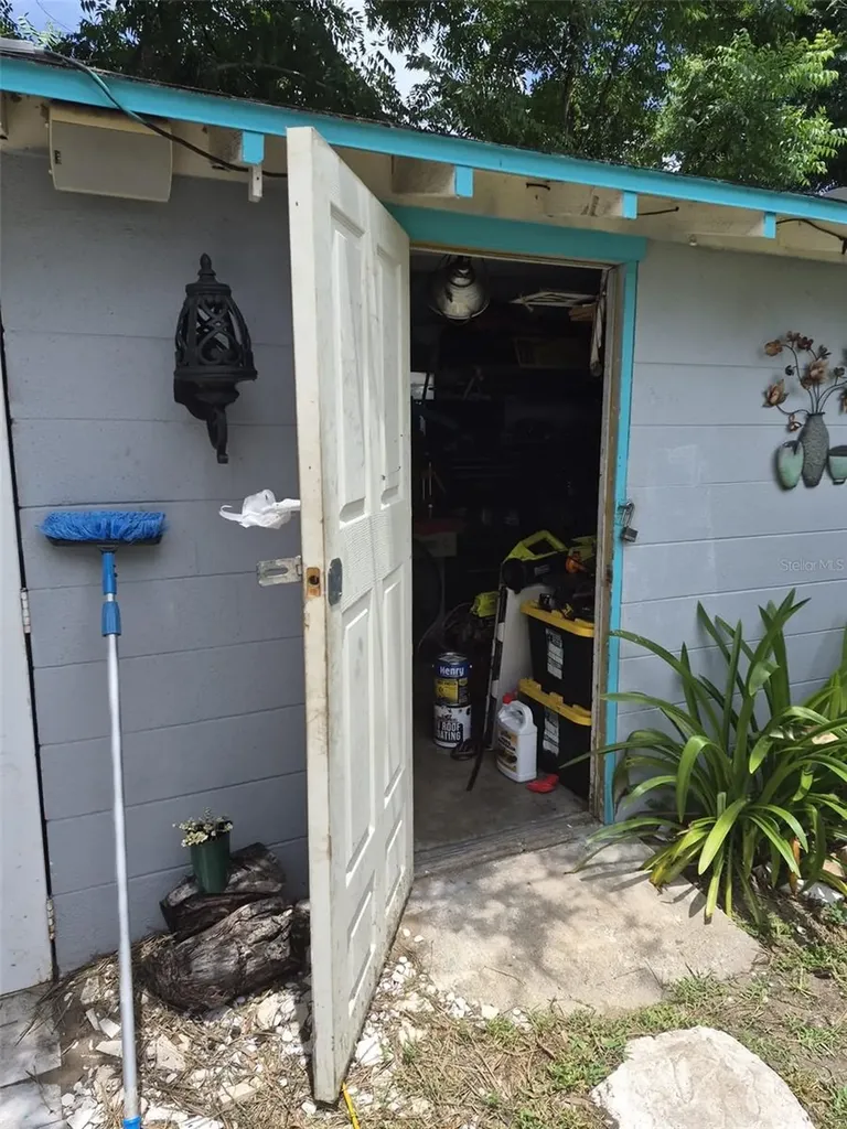 607 Oak Ridge Drive Brandon FL 33510