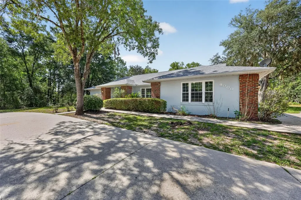 9000 SW 203rd Court Dunnellon FL 34431