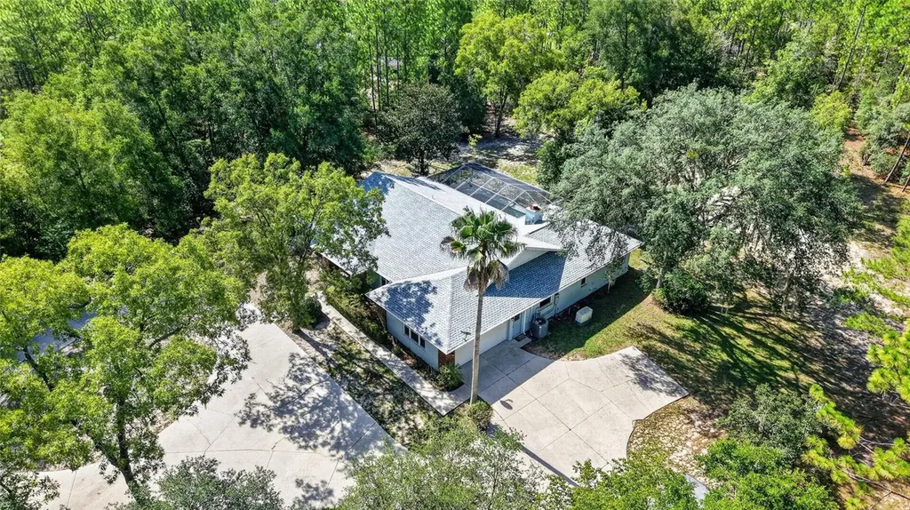 9000 SW 203rd Court Dunnellon FL 34431