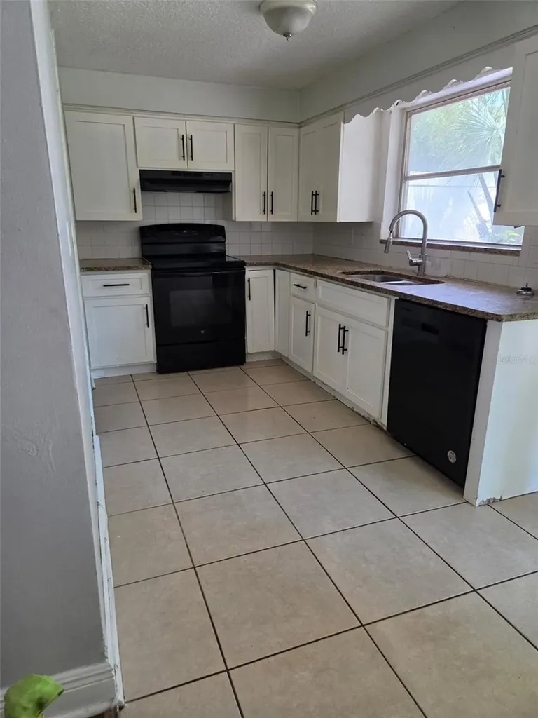 6100 Wyoming Avenue New Port Richey FL 34653