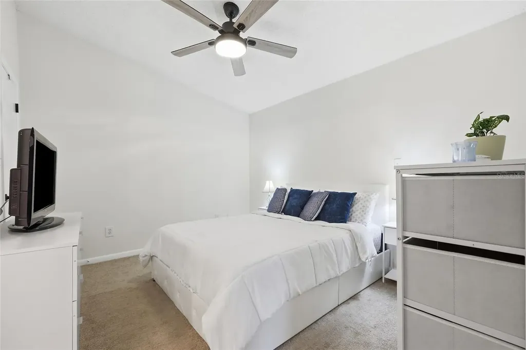 250 Homewood Avenue Debary FL 32713