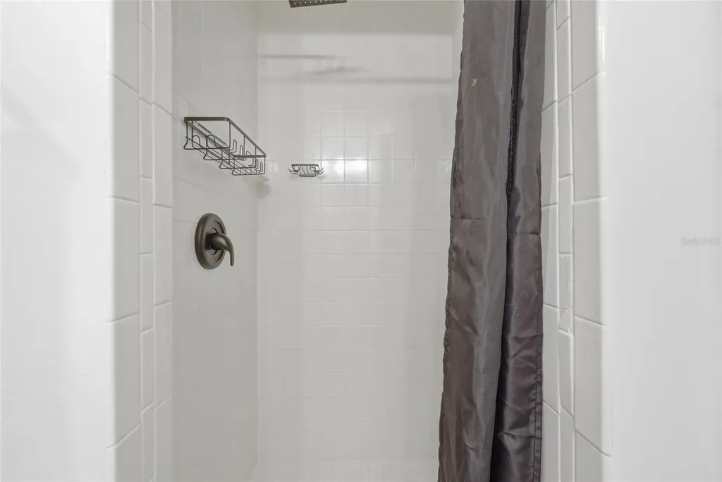250 Homewood Avenue Debary FL 32713