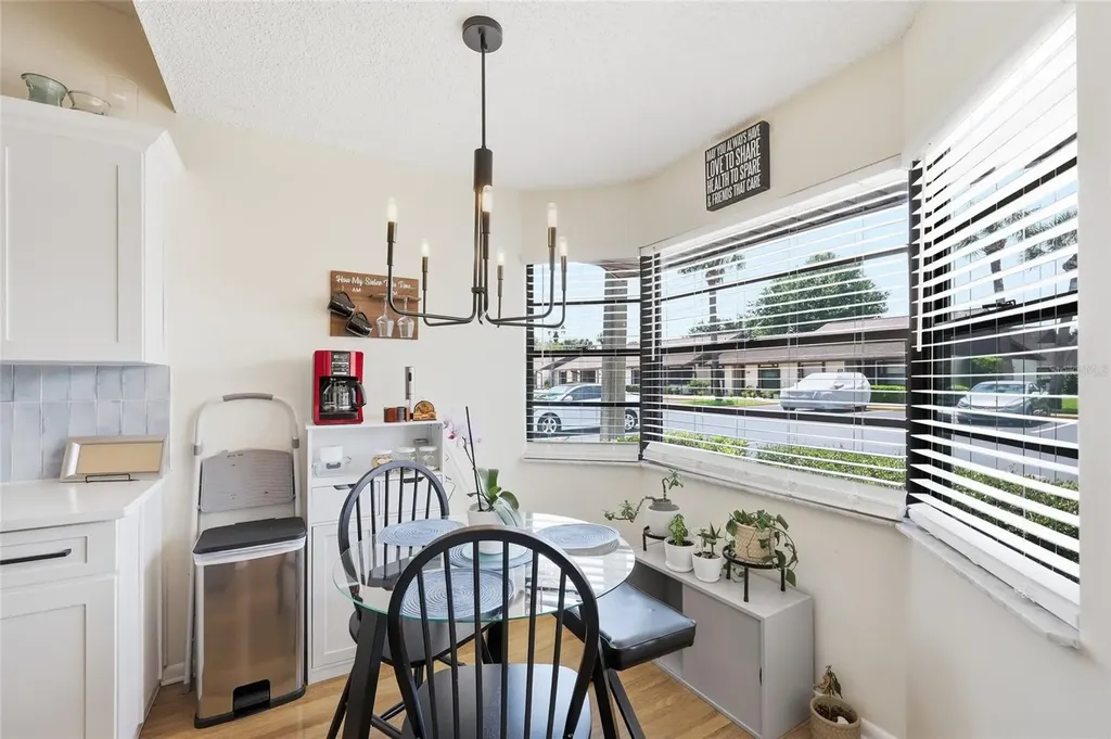 250 Homewood Avenue Debary FL 32713