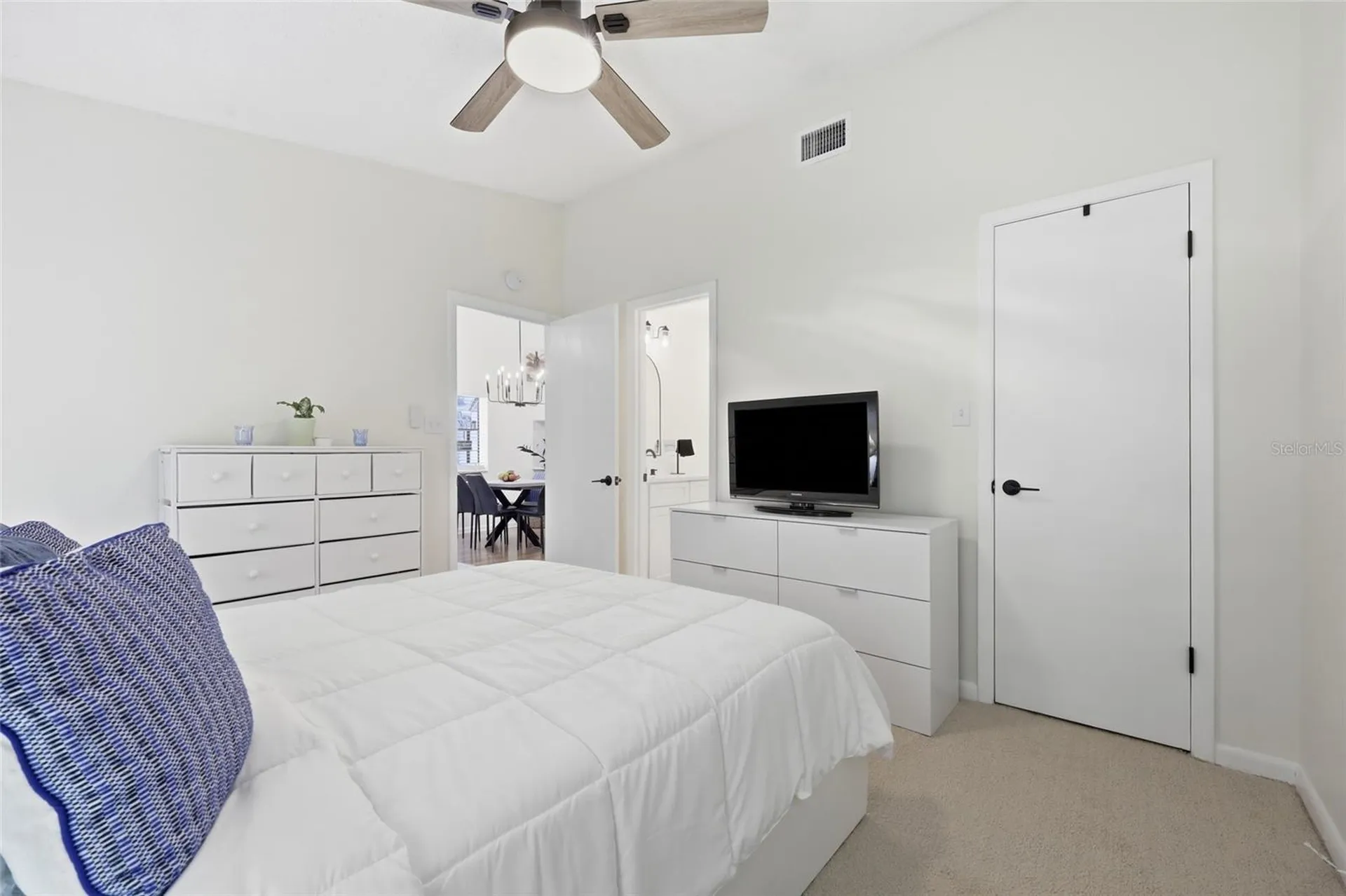 250 Homewood Avenue Debary FL 32713