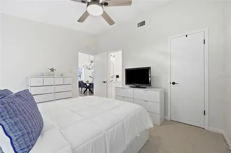 250 Homewood Avenue Debary FL 32713