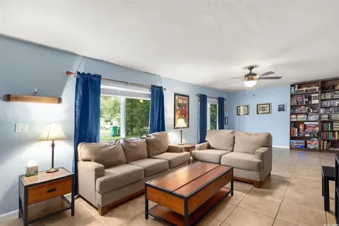 26553 SW 4th Road Newberry FL 32669