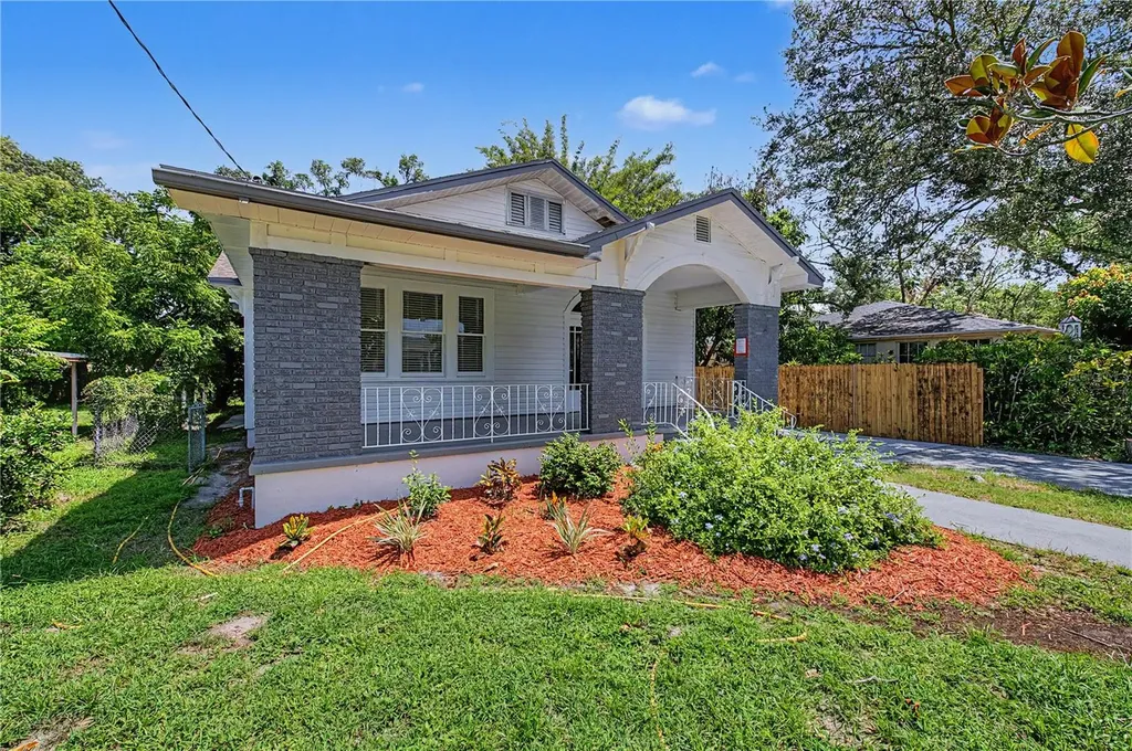 1920 E Paris Street Tampa FL 33610