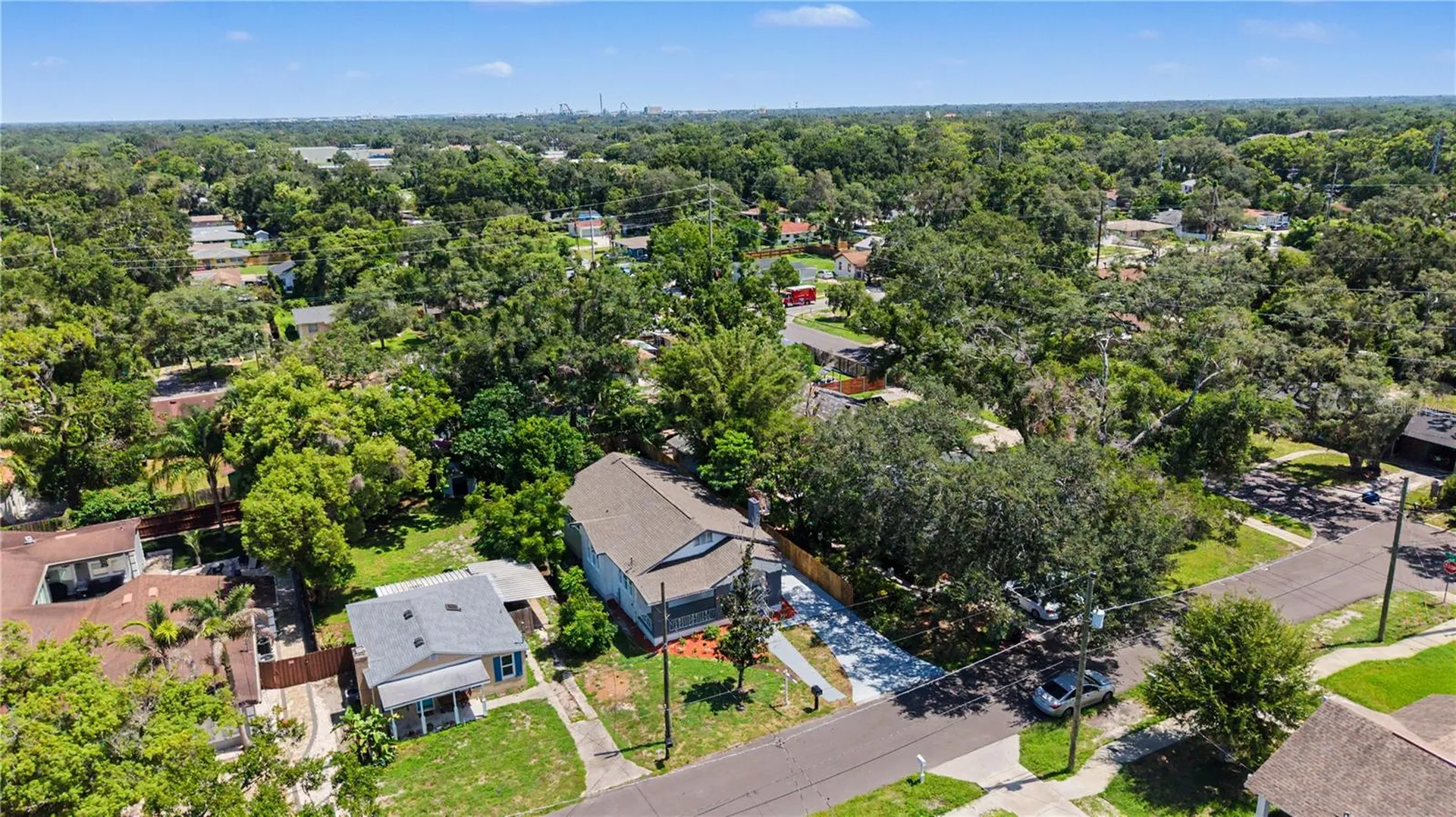 1920 E Paris Street Tampa FL 33610