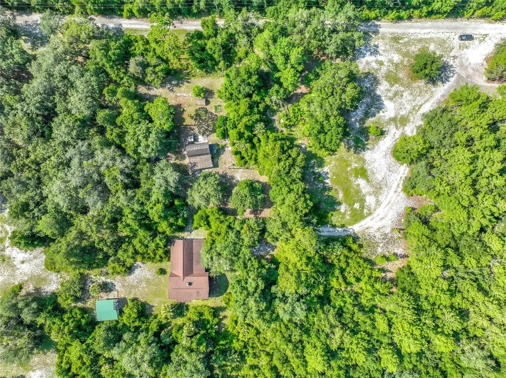 125 Snow Hill Road Geneva FL 32732