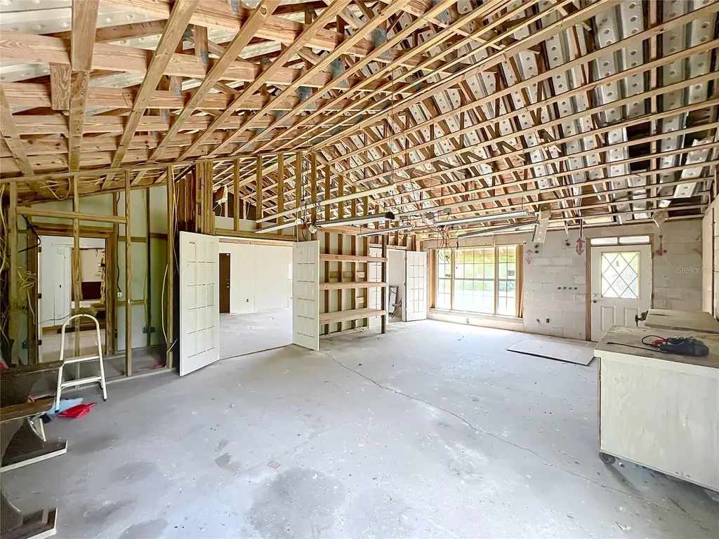 125 Snow Hill Road Geneva FL 32732