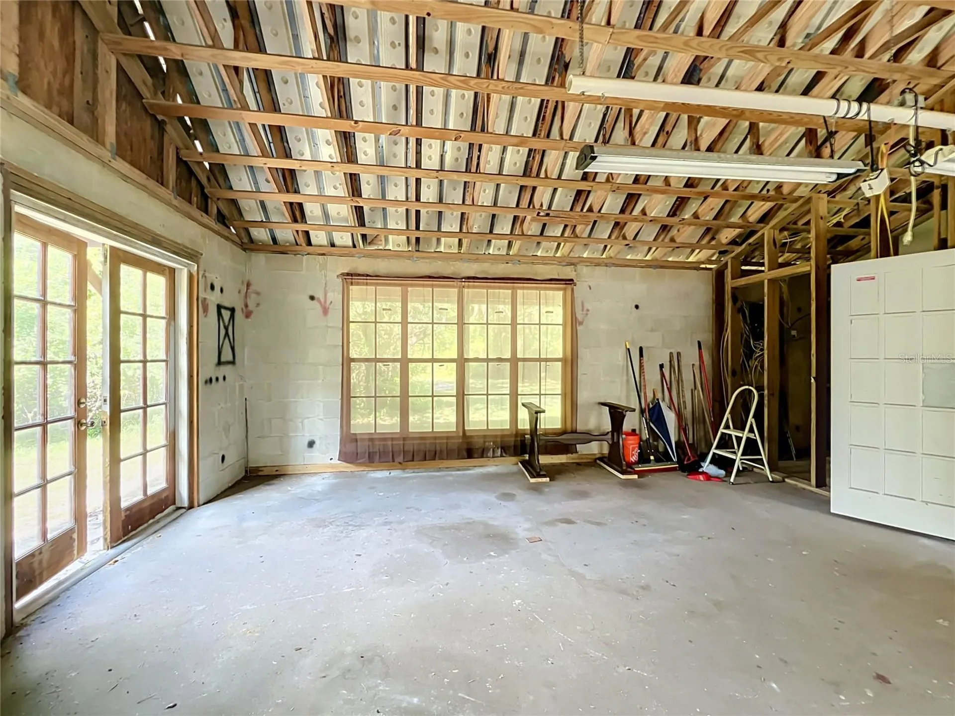 125 Snow Hill Road Geneva FL 32732