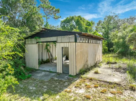 125 Snow Hill Road Geneva FL 32732