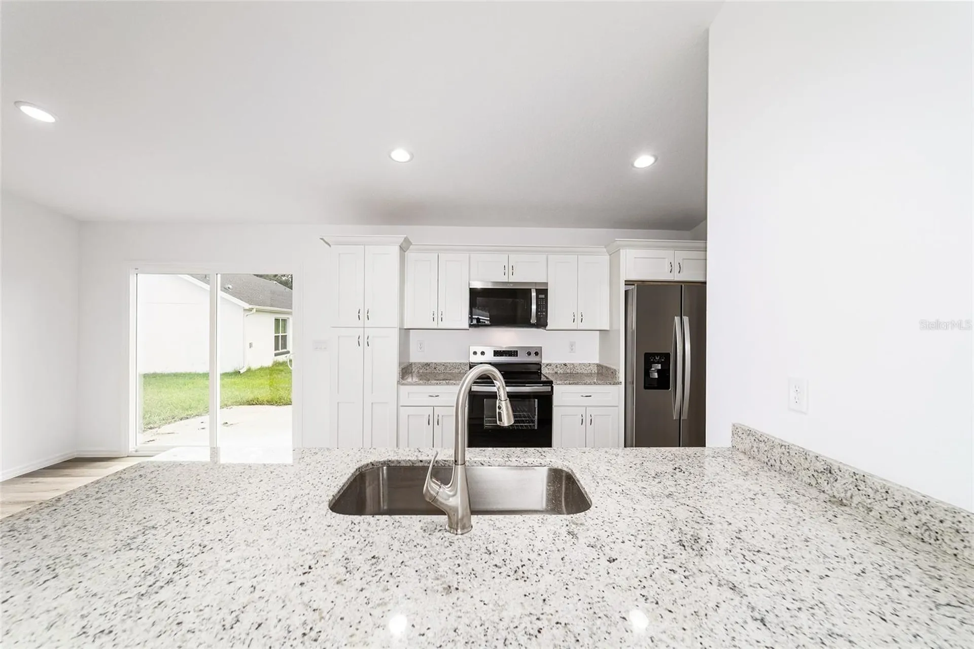 34 Maple Lane Ocklawaha FL 32179