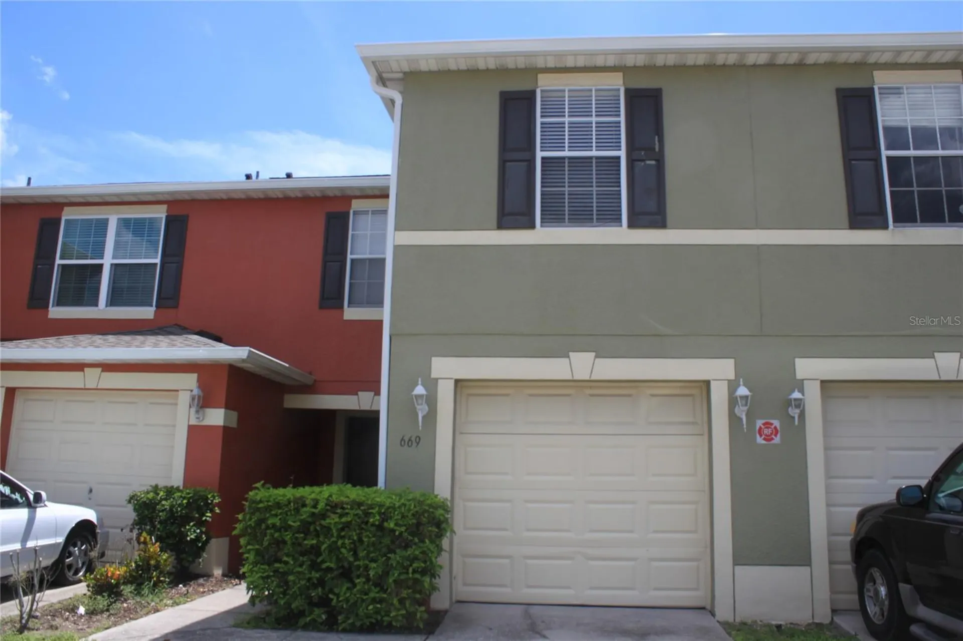 669 Cresting Oak Circle Orlando FL 32824