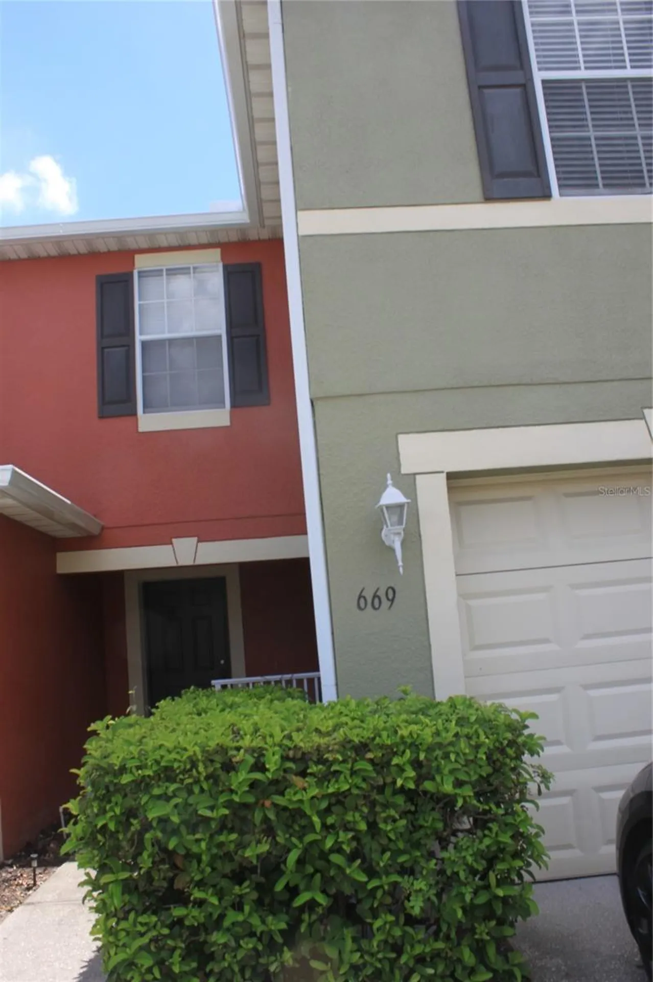 669 Cresting Oak Circle Orlando FL 32824