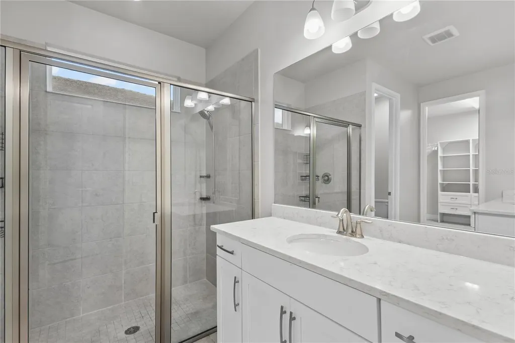 8712 Bay Meadow Drive Sarasota FL 34238