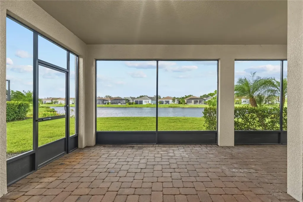 8712 Bay Meadow Drive Sarasota FL 34238
