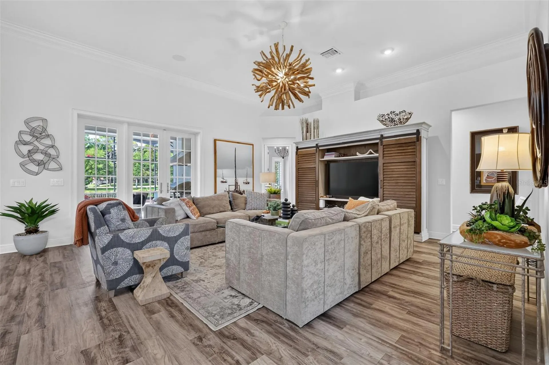 9616 San Fernando Court Howey In The Hills FL 34737