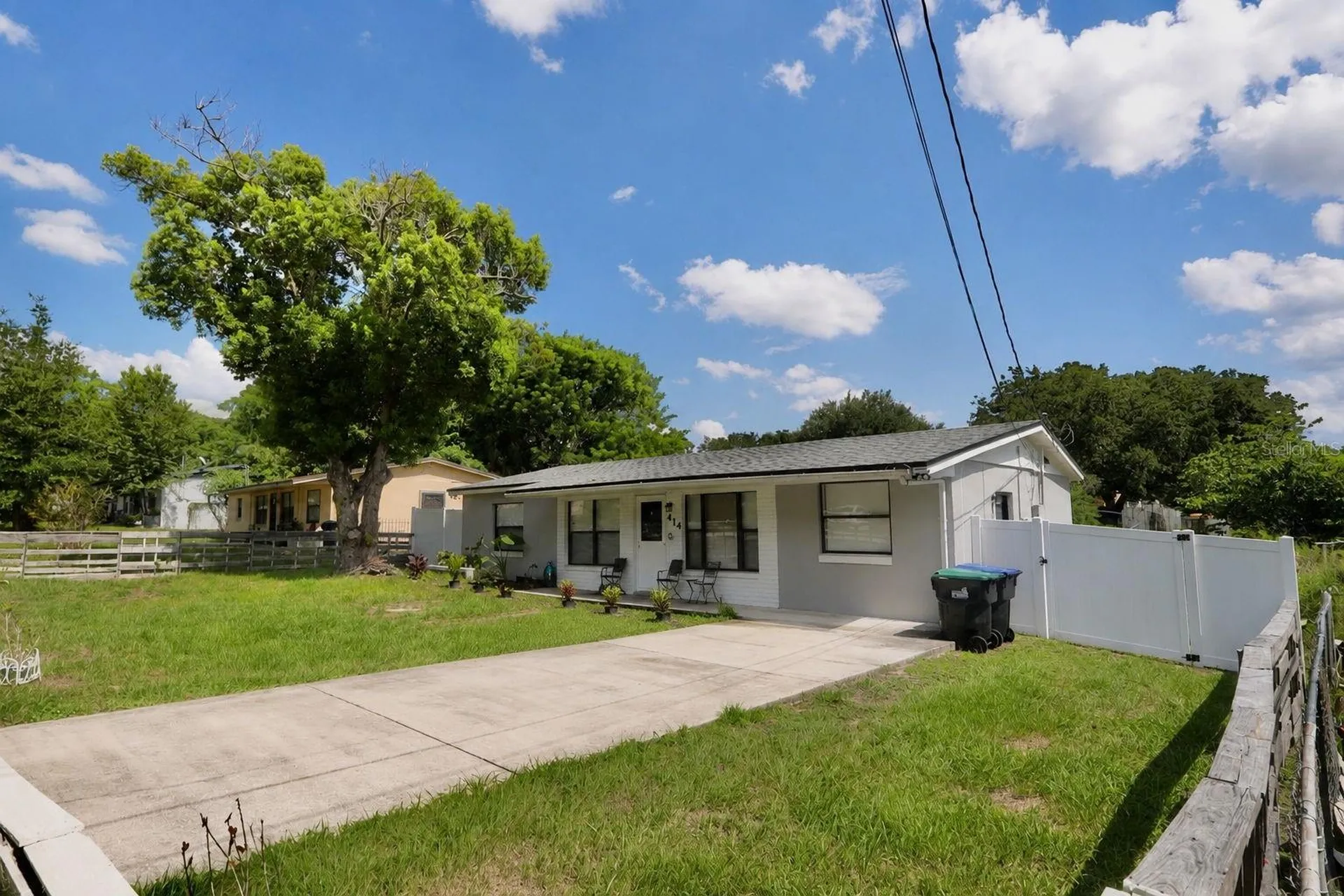 414 W Ella J Gilmore Street Apopka FL 32703