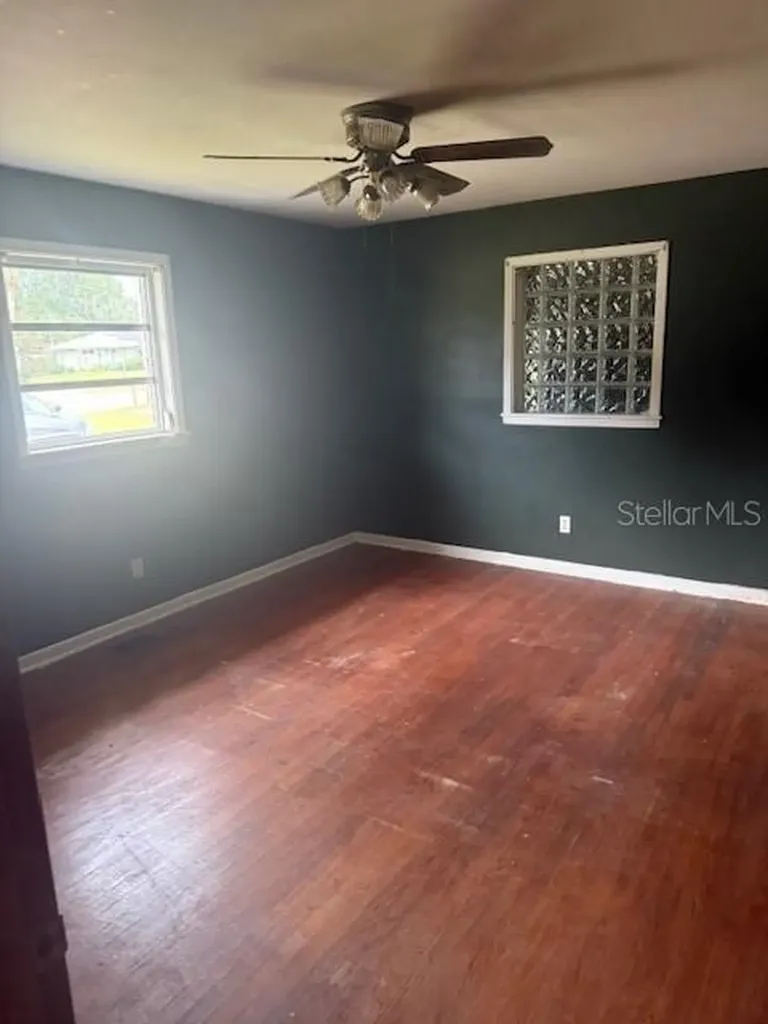 1921 Glenwood Road Deland FL 32720