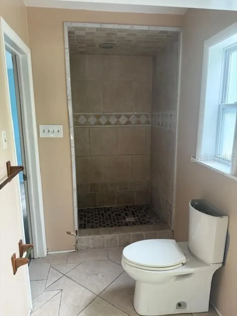 1921 Glenwood Road Deland FL 32720