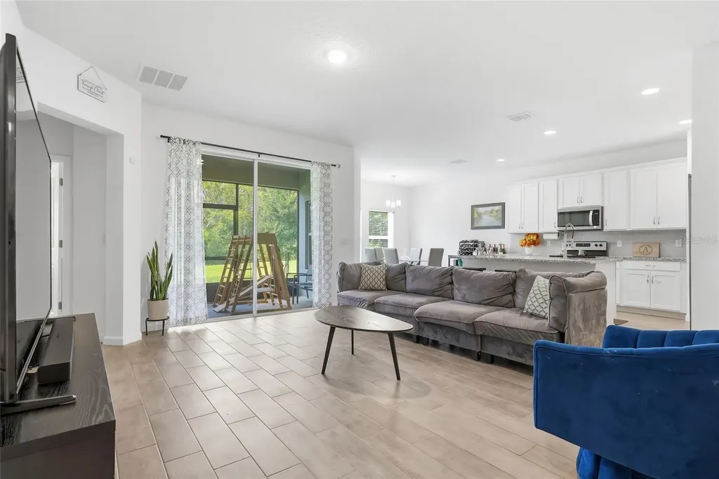9068 Cape Cod Road Deland FL 32724