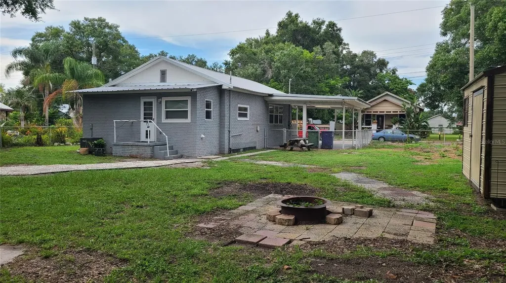 1703 E 29th Avenue Tampa FL 33605