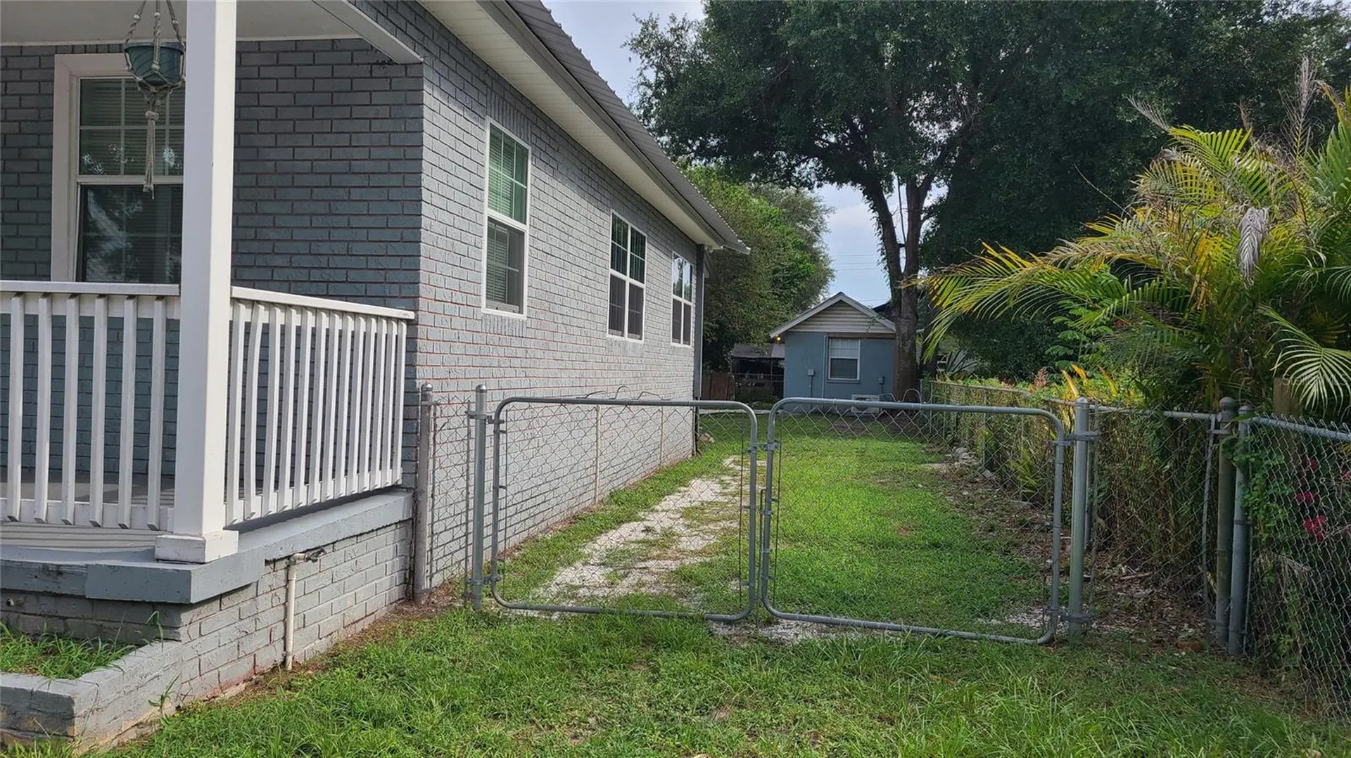 1703 E 29th Avenue Tampa FL 33605