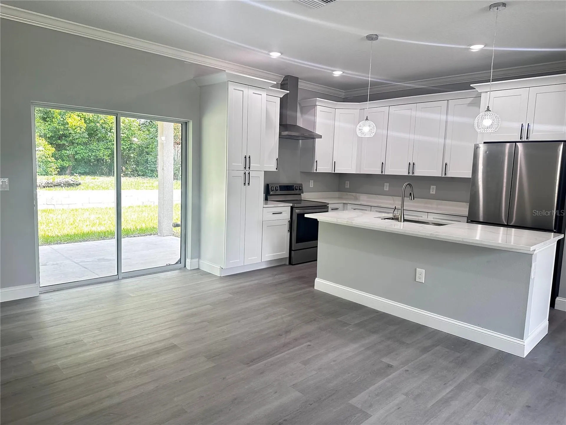 221 W Euclid Avenue Deland FL 32720