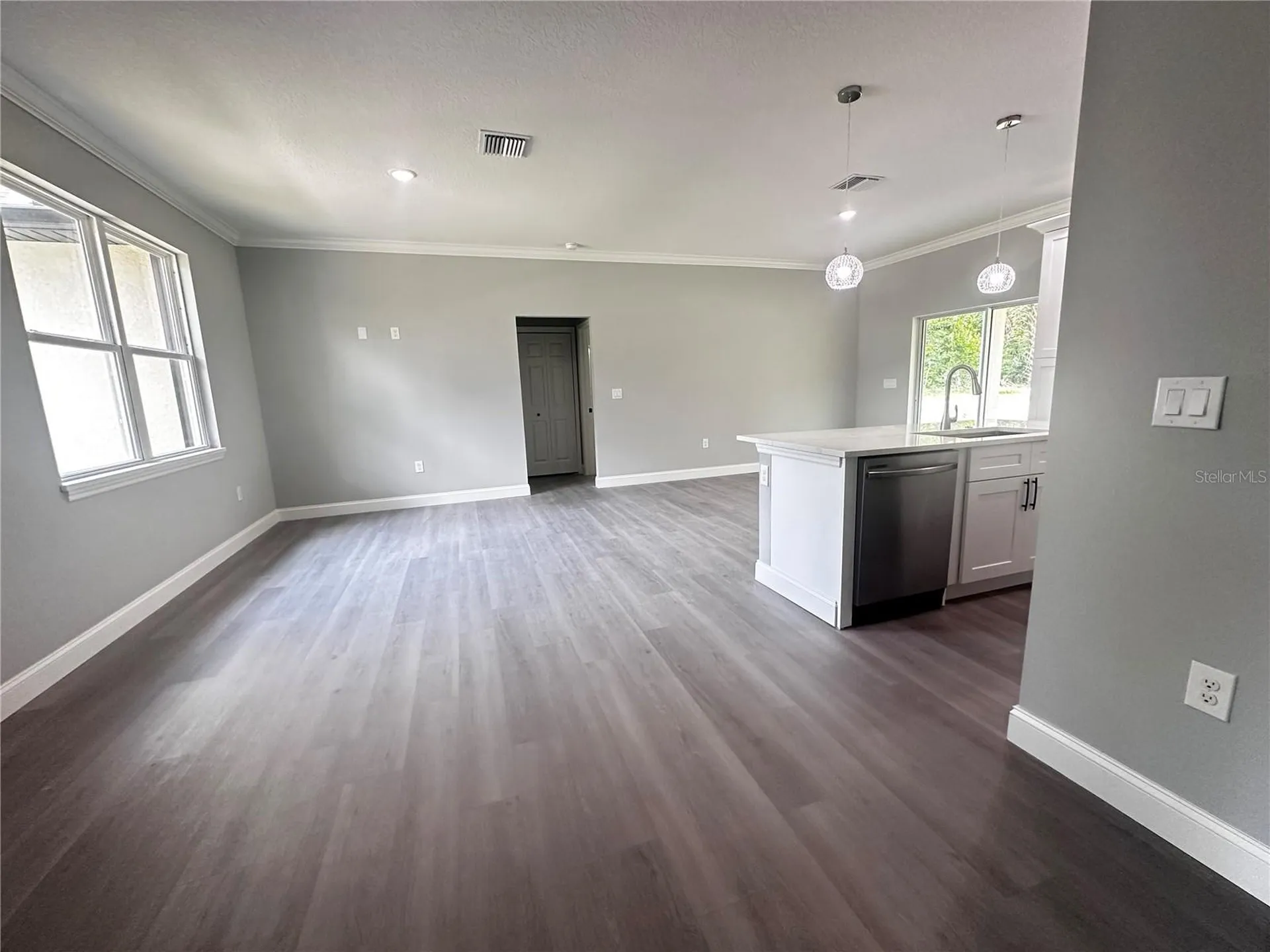 221 W Euclid Avenue Deland FL 32720