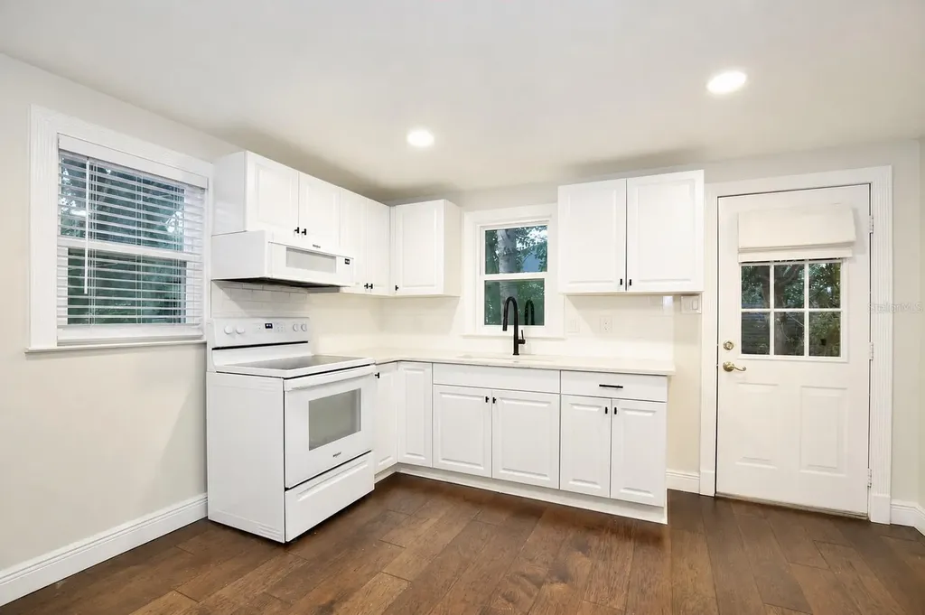 819 N Westmoreland Drive Orlando FL 32804