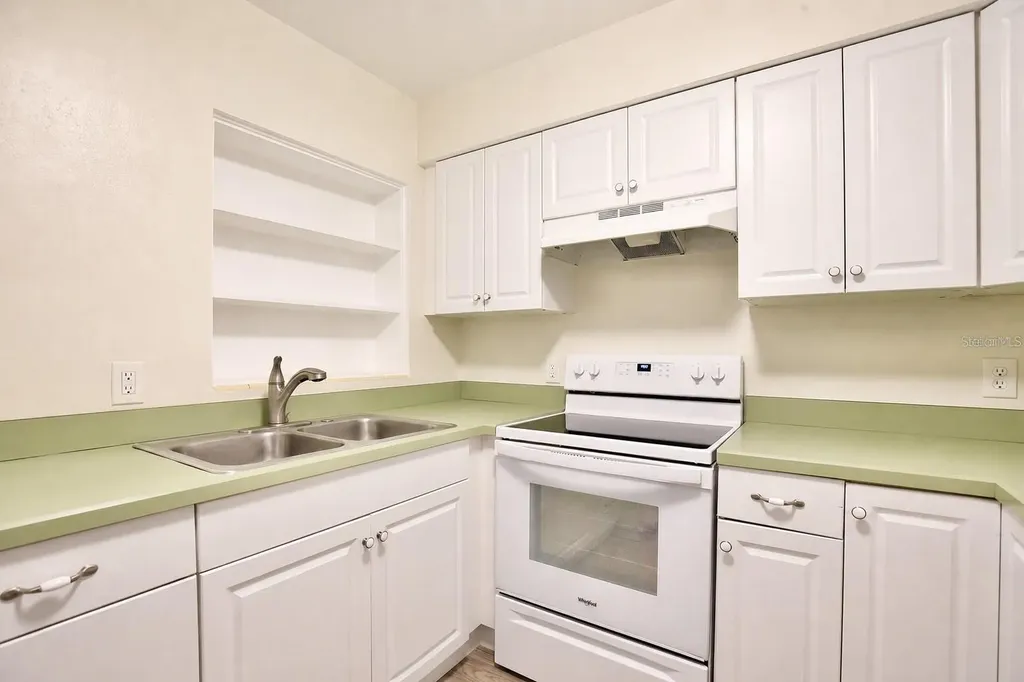 819 N Westmoreland Drive Orlando FL 32804